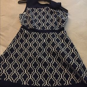 Cute dress WITH POCKETS!